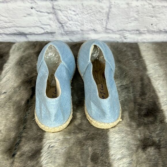 Summer Slippers! Brand new! - Picture 4 of 6